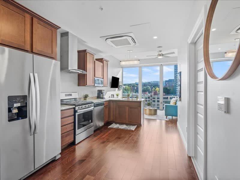 Cozysuites 1Br, Ppg Paints Arena, Pitts بيتسبرغ المظهر الخارجي الصورة