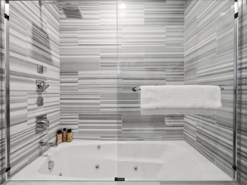 Cozysuites 1Br, Ppg Paints Arena, Pitts بيتسبرغ المظهر الخارجي الصورة